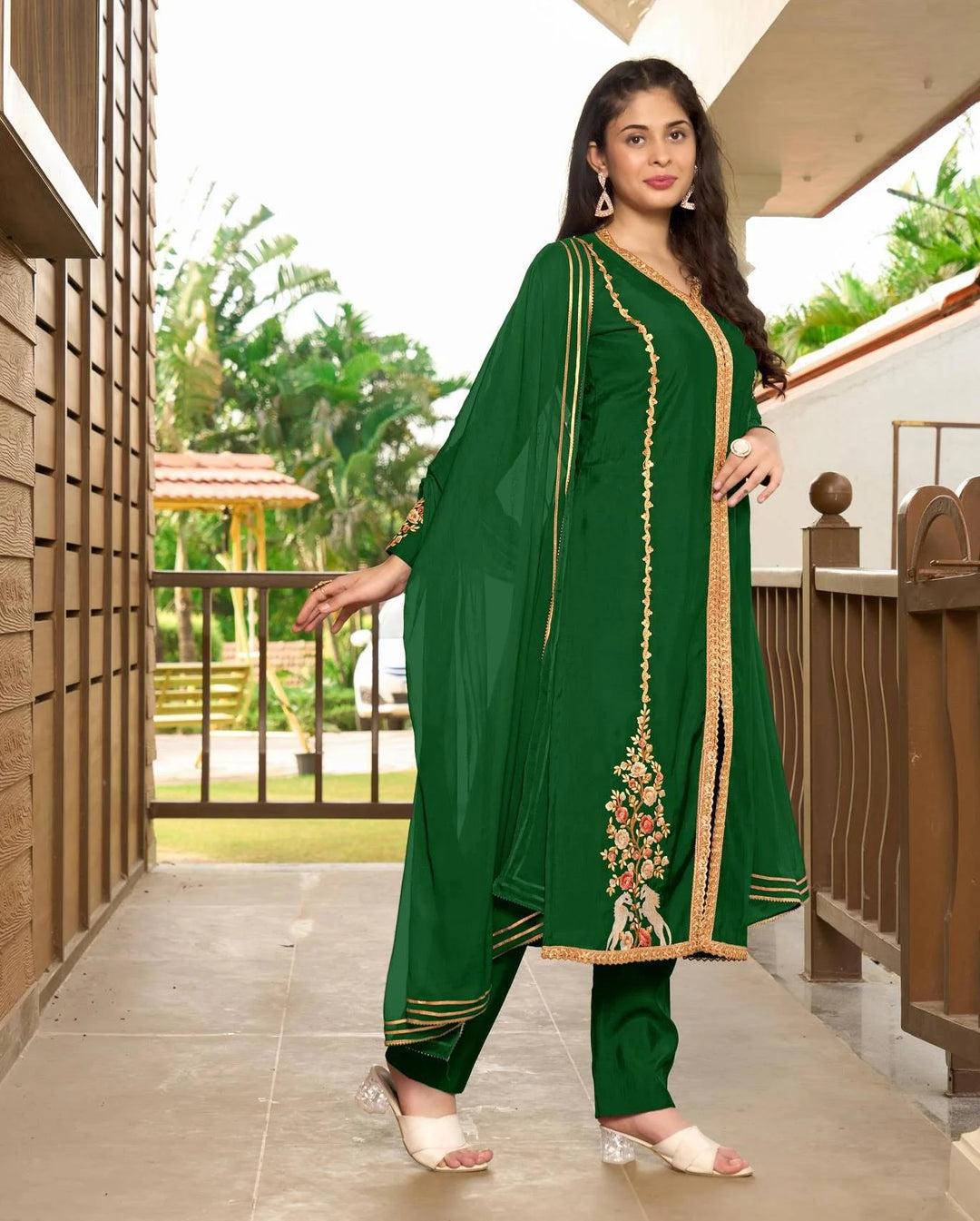 Green Embroidered Art Silk Straight Suit