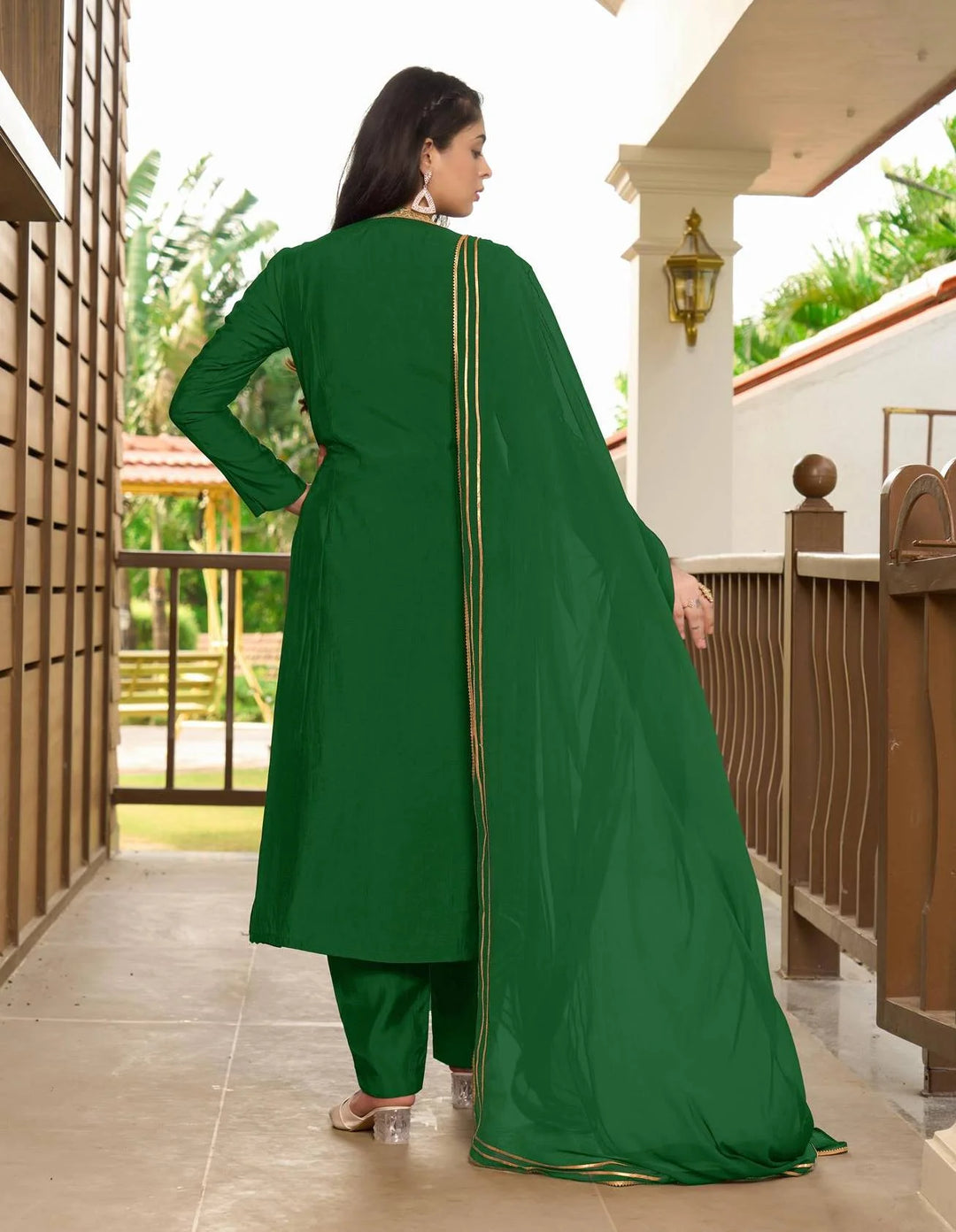 Green Embroidered Art Silk Straight Suit