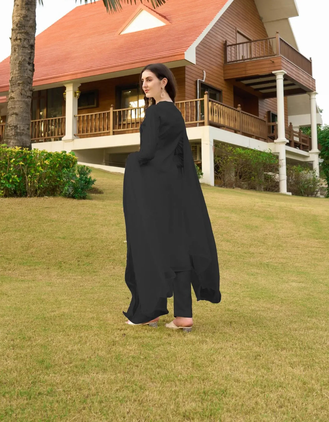 Black Machine Embroidery Art Silk Straight Suit