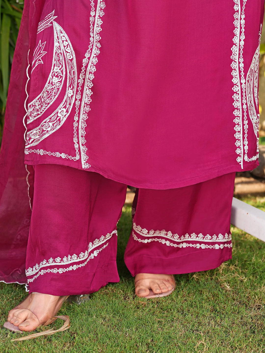 Pink Hand Embroidery Modal Silk Straight Suit